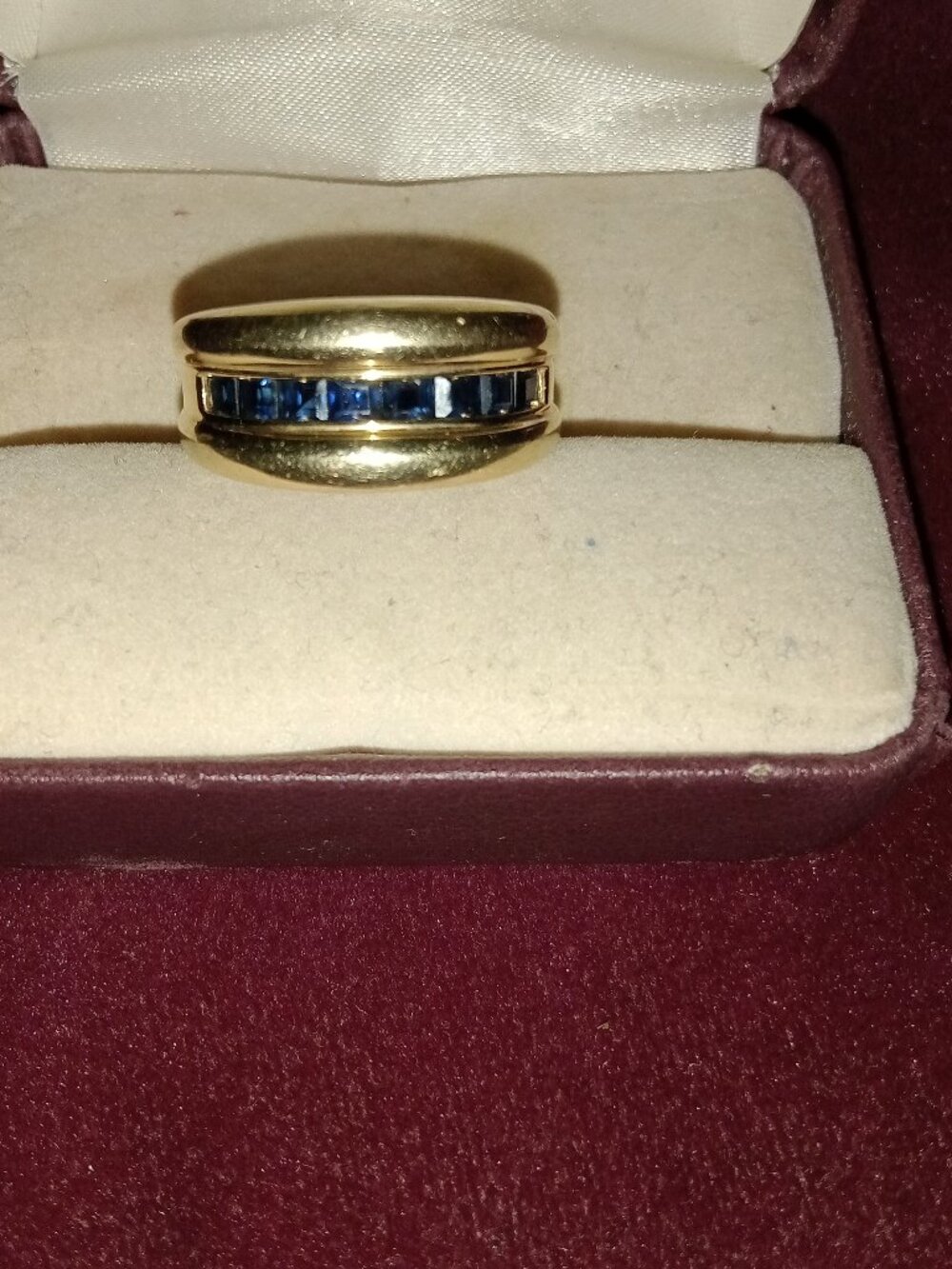 Very Nice 14kt Solid Gold 7.2g Blue Sapphire Men's Ring Sz 7.25
